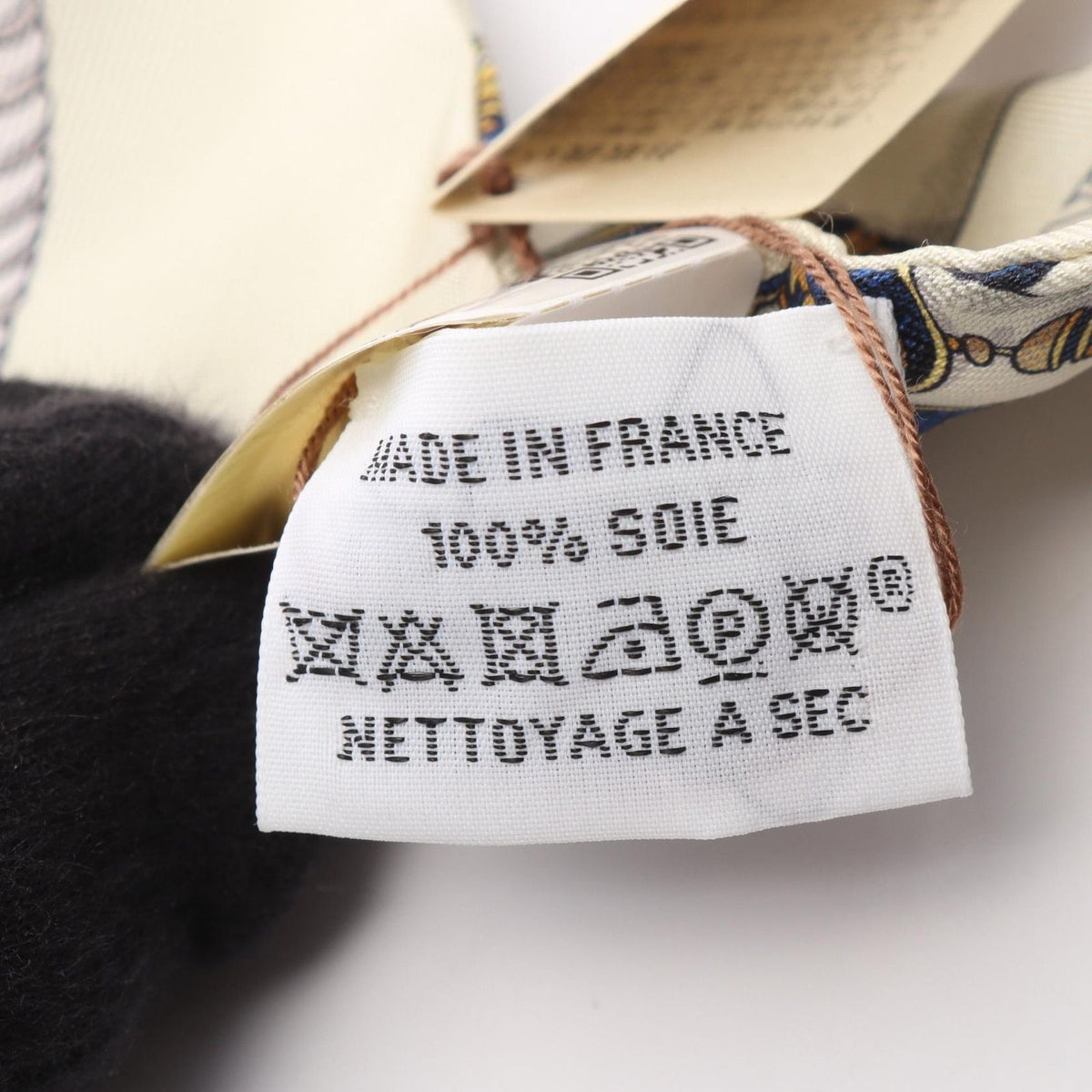 Hermes Scarf Twilly Grand Apparat Beige Silk — view 5
