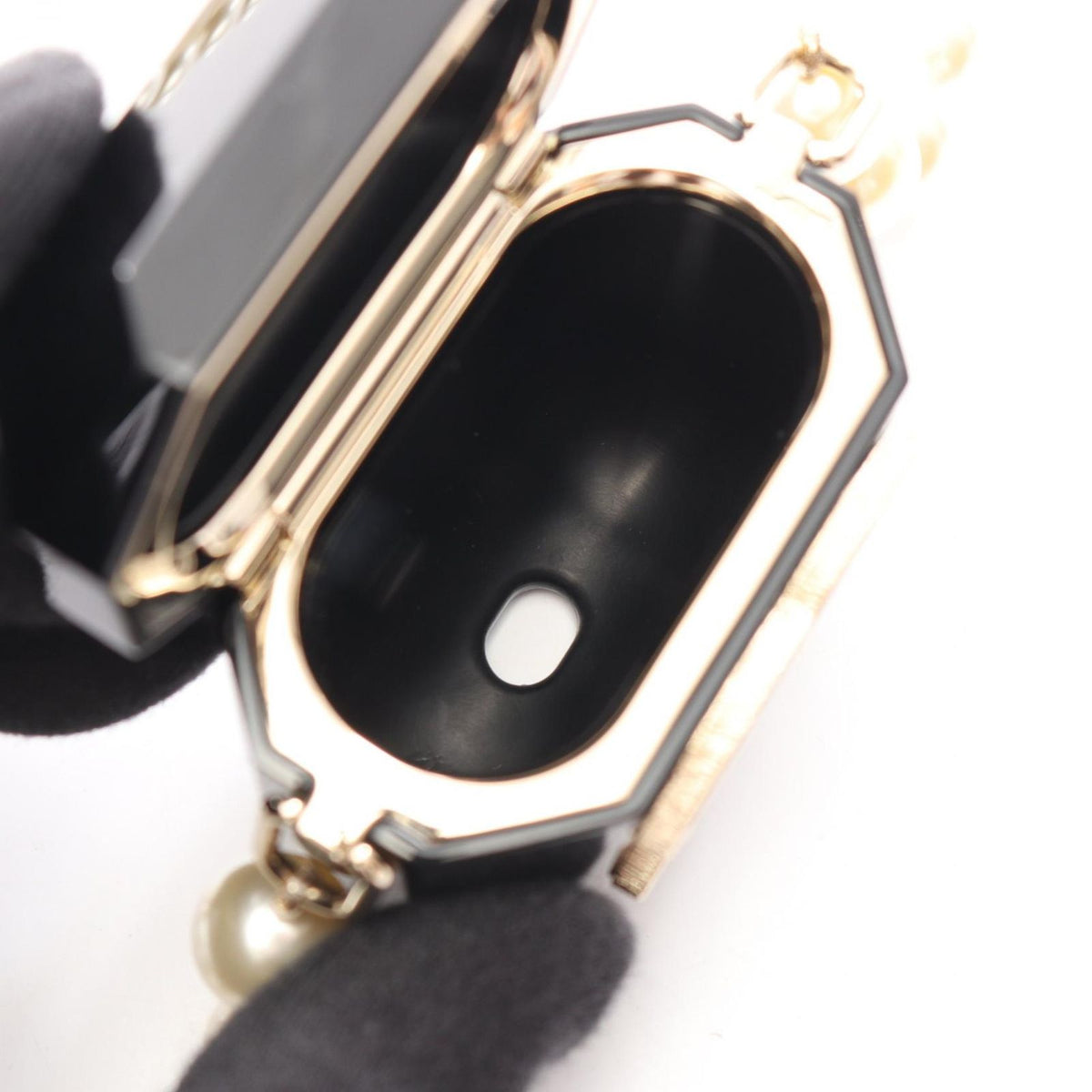 Chanel Phone CC Logo Airpods Case Necklace Leather — view 3