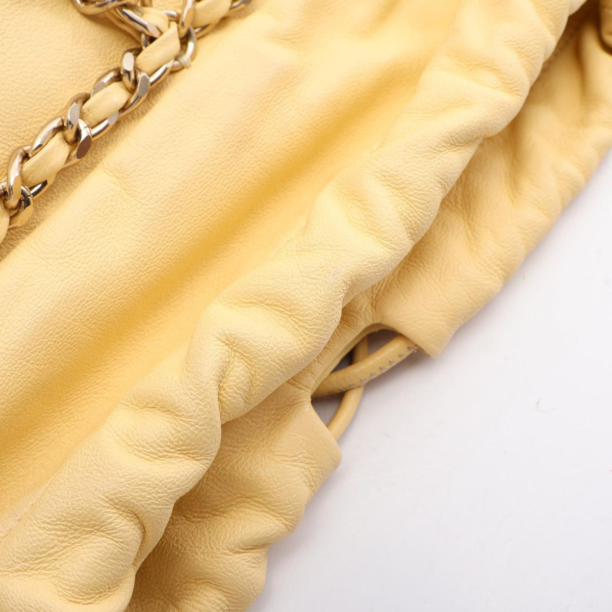 Chanel Shoulder Bag CC Logo Drawstring Light Yellow Lambskin Chain — view 8