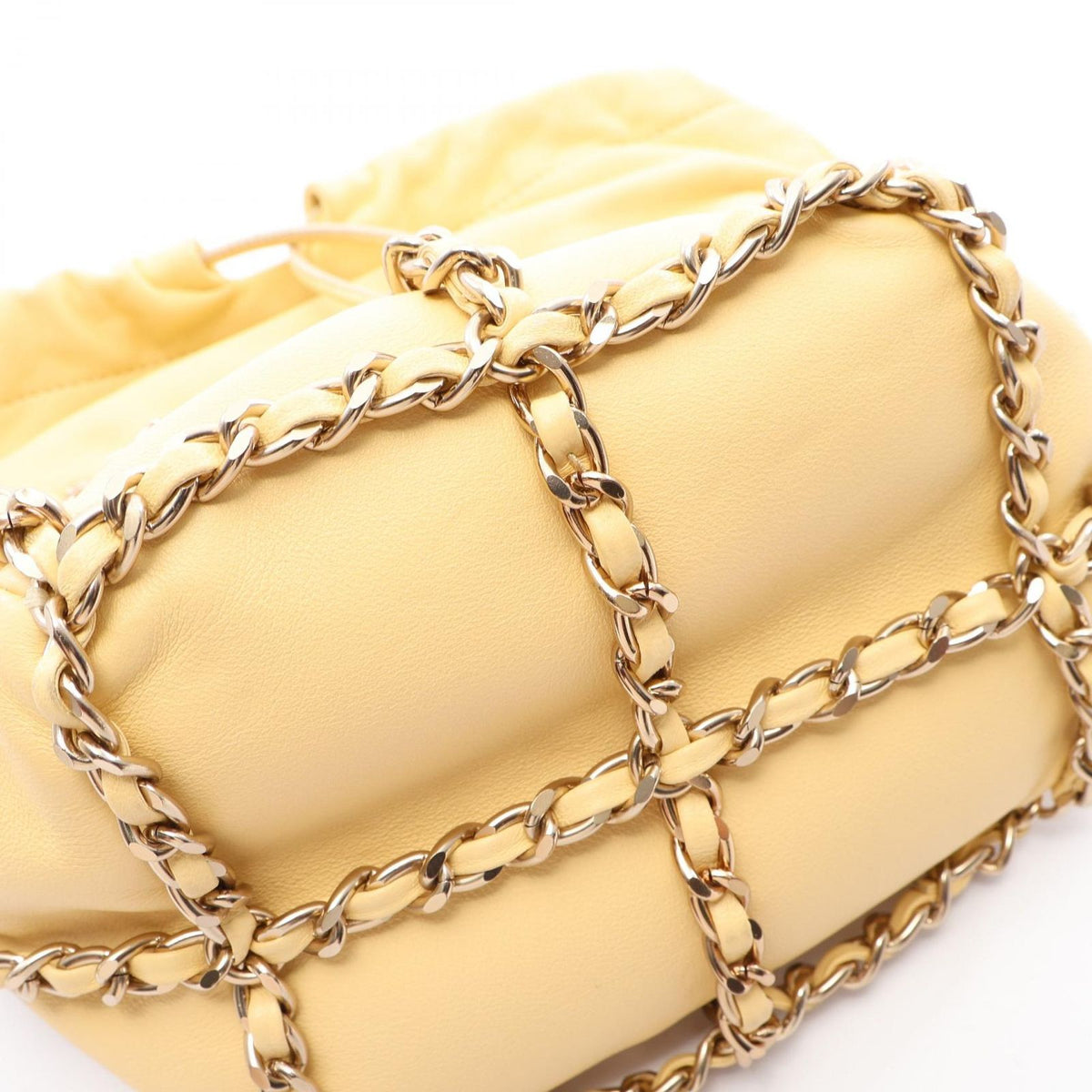 Chanel Shoulder Bag CC Logo Drawstring Light Yellow Lambskin Chain — view 7