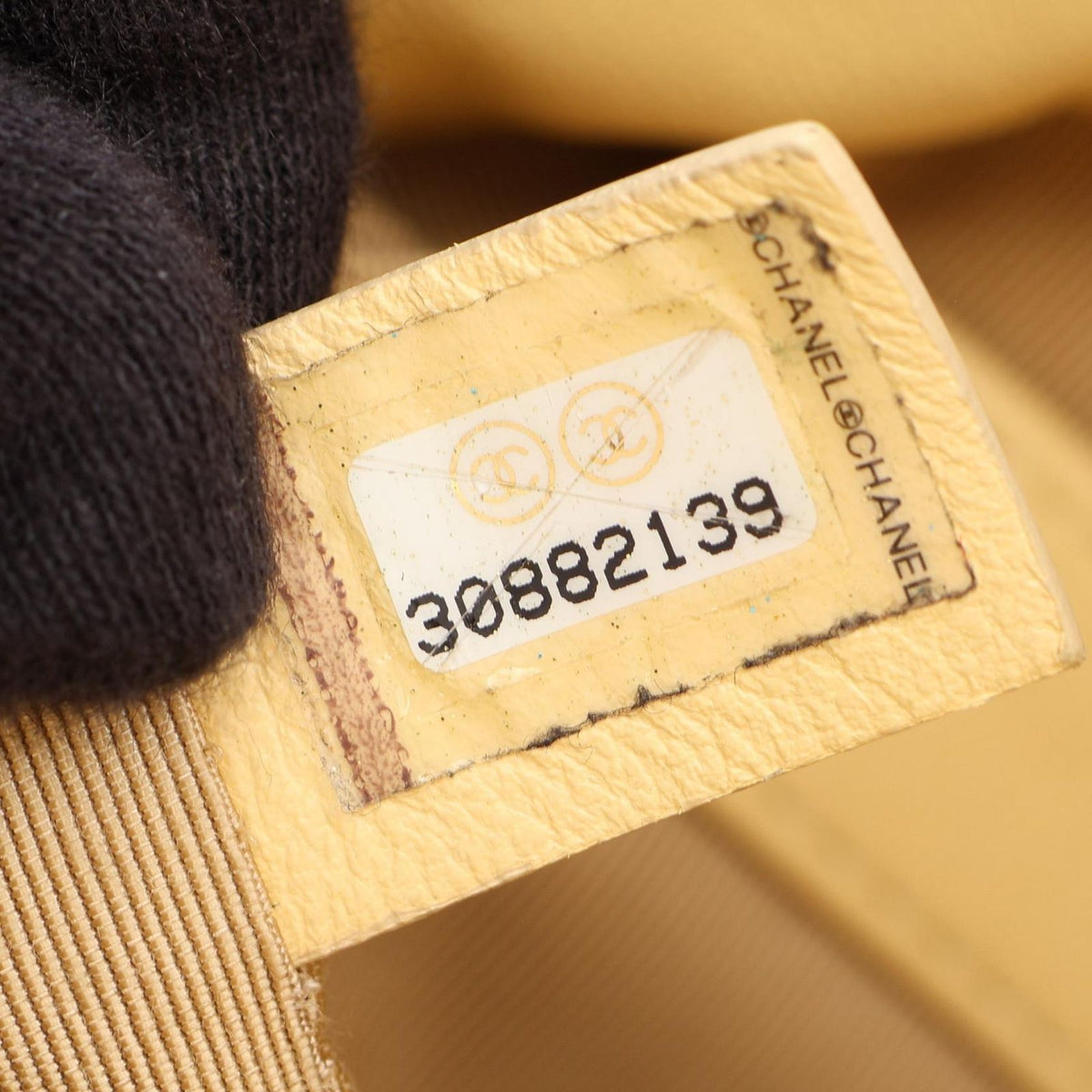 Chanel Shoulder Bag CC Logo Drawstring Light Yellow Lambskin Chain — view 6