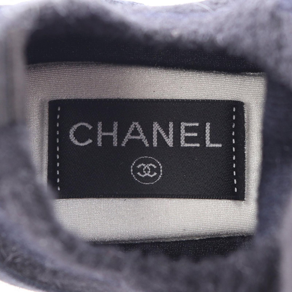 Chanel Sneakers CC Logo Fabric Suede — view 5