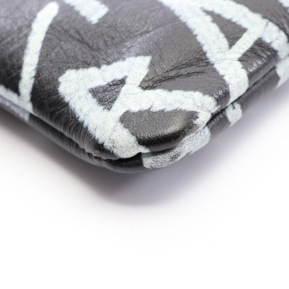 Balenciaga Clutch Graffiti Black White Leather — view 6