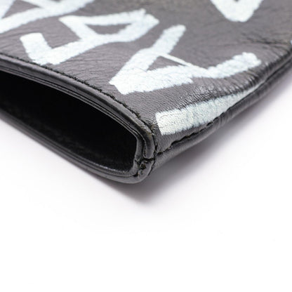 Balenciaga Clutch Graffiti Black White Leather — view 5