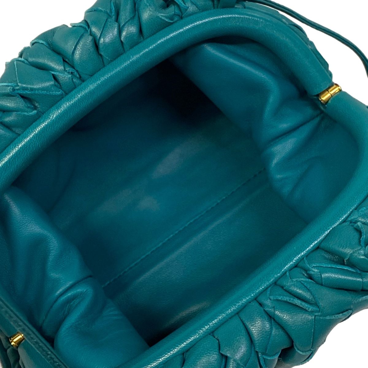 Bottega Veneta Shoulder Bag Mini the Pouch Intrecciato Turquoise Blue Kiss Lock — view 7