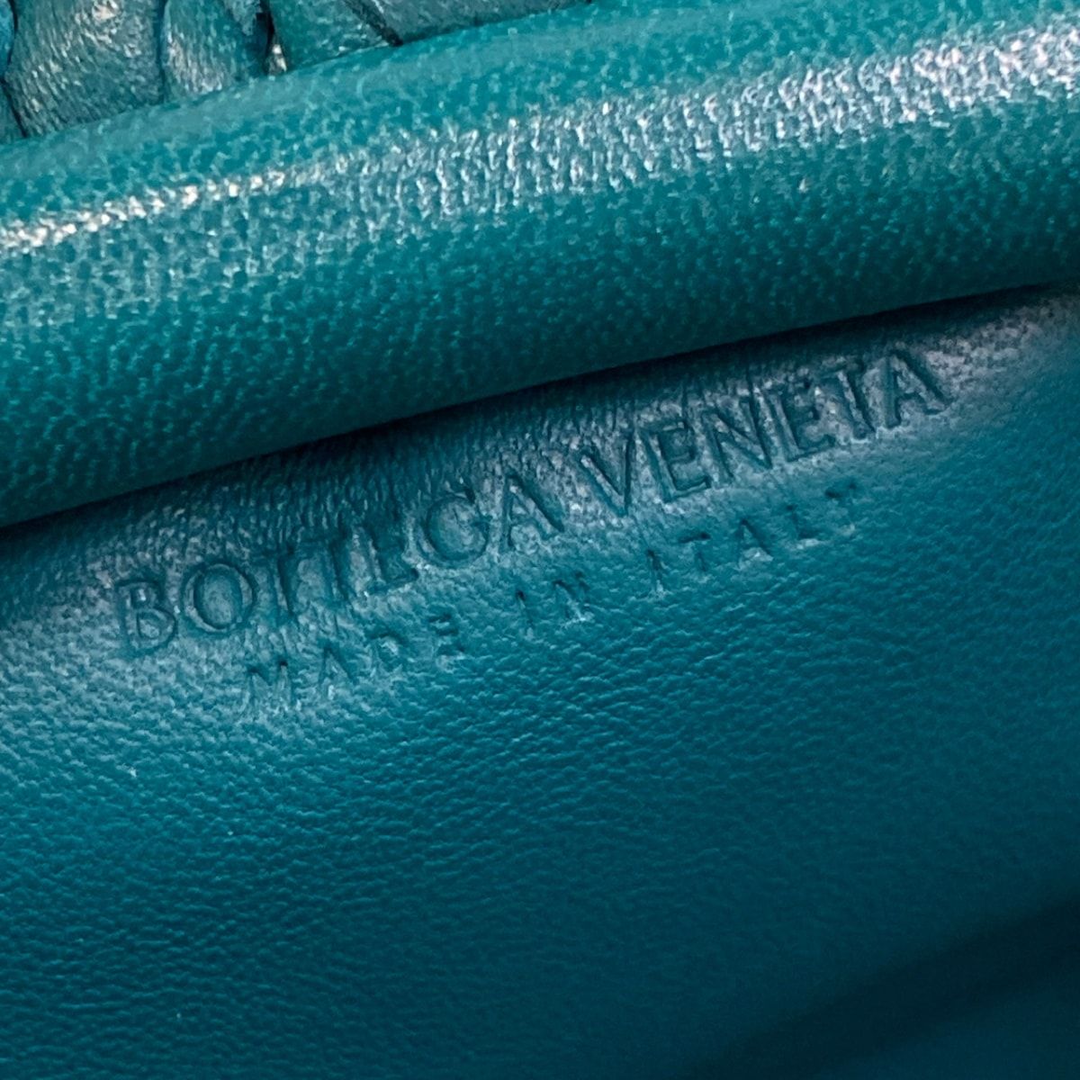 Bottega Veneta Shoulder Bag Mini the Pouch Intrecciato Turquoise Blue Kiss Lock — view 8