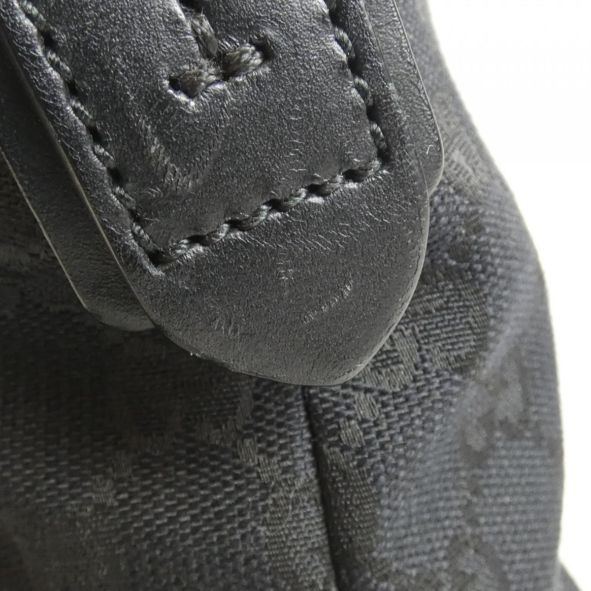 Gucci Shoulder Bag Black — view 4