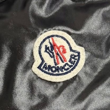 Moncler Mantella Wool 100% Logo Patch Down Sleeve Fringe Cape Coat Poncho Black — view 8