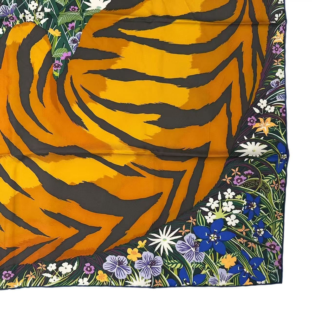 Hermes Carre 90 Scarf Silk Tygertyger Tiger Multicolor — view 5