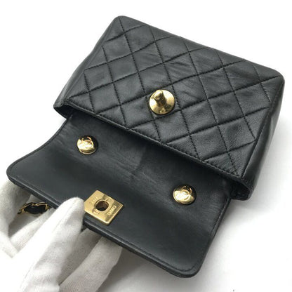 Chanel CC Logo Mini Quilted Turnlock Chain Shoulder Bag Moss Green — view 8
