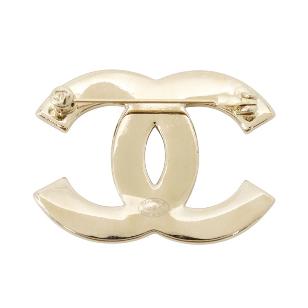 Chanel Brooch CC Logo — view 3