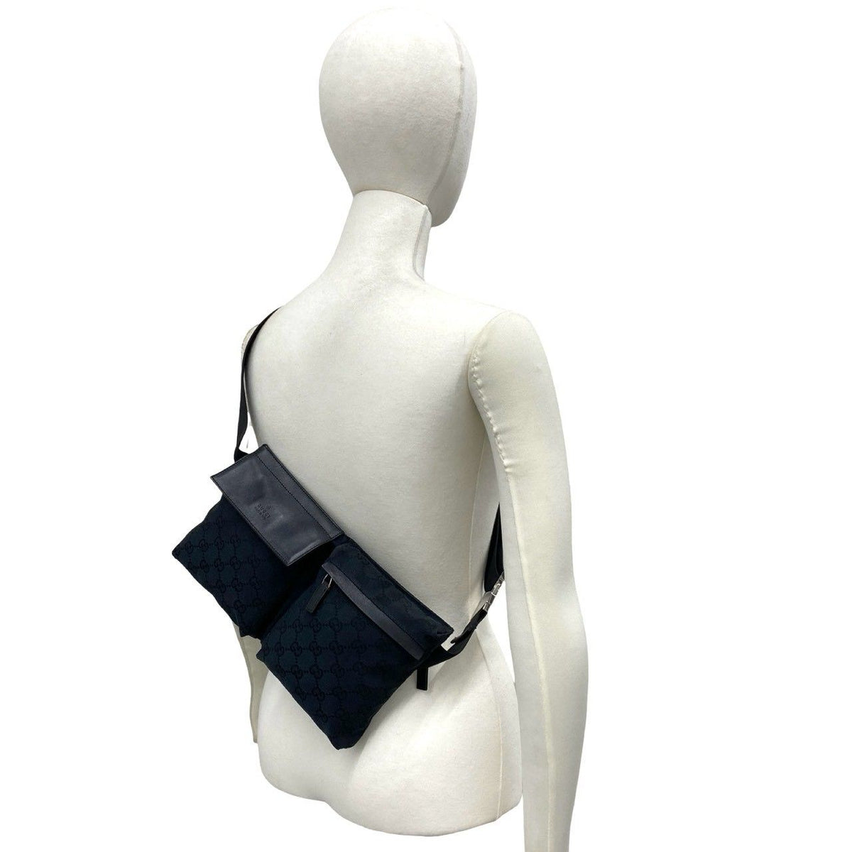 Gucci GG Pattern Canvas Logo Stamp Leather Belt Bag Waist Pouch Black — view 2