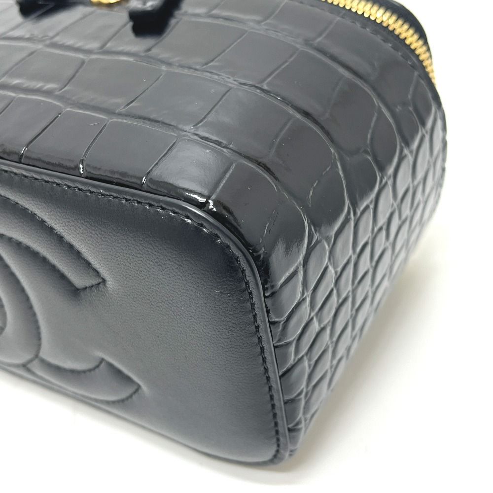 Chanel Shoulder Bag CC Logo Croco Embossed Vanity Leather Black — view 6