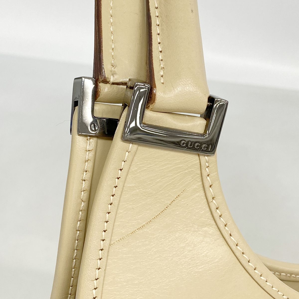 Gucci Handbag Jackie Leather Light Brown Silver — view 8