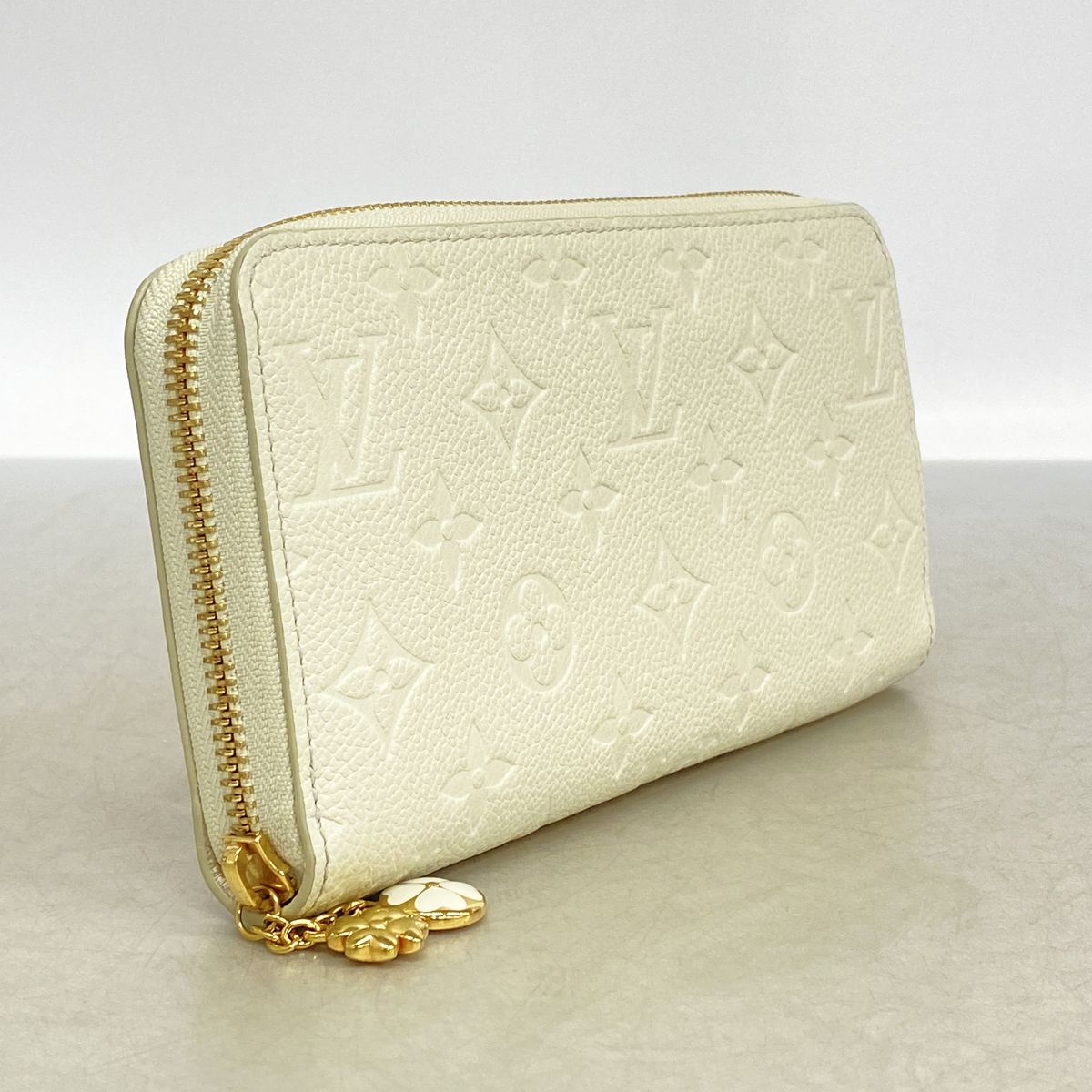 Louis Vuitton Wallet Monogram Empreinte Zippy Jade Green — view 2
