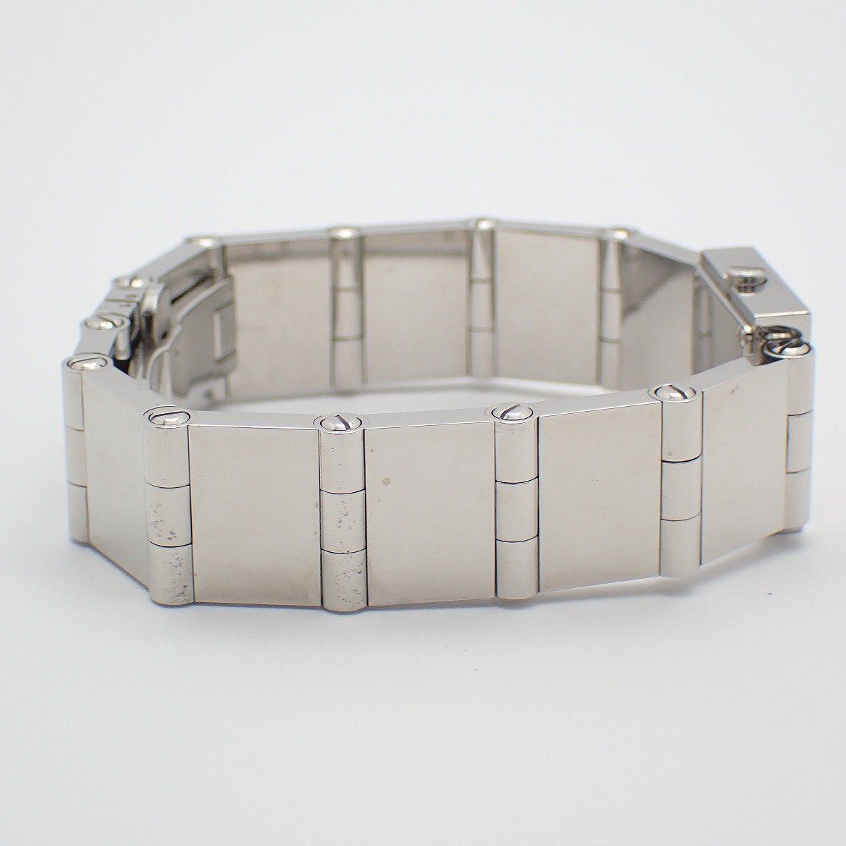 Gucci 600 L Square Shape Quartz Watch Silver Dial Ssstrap — view 4