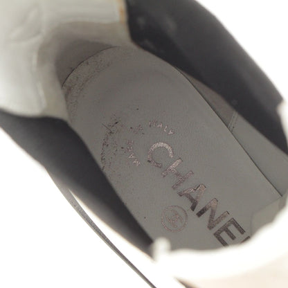 Chanel 22A Patent Leather CC Logo Side Gore Ankle Boots White 36C — view 7