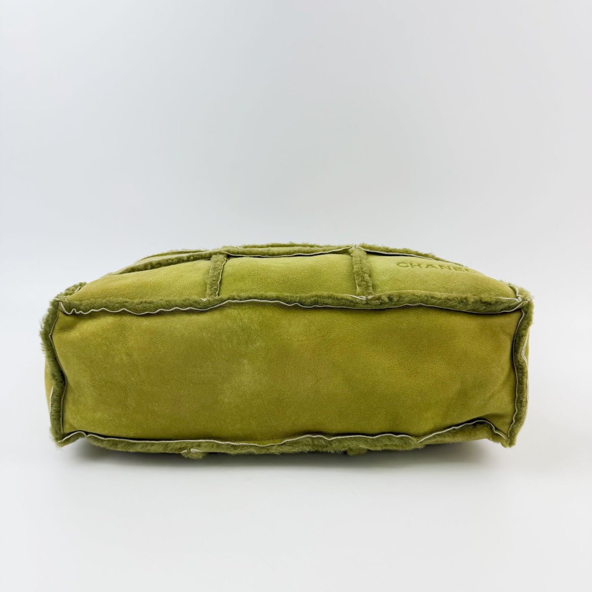 Chanel Patchwork Logo Shoulder Bag Shearling Suede Green Silver Seal Vintage — view 7