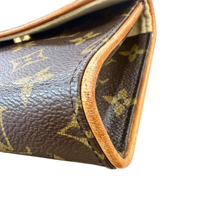 Louis Vuitton Belt Bag Pochette Florentine — view 5