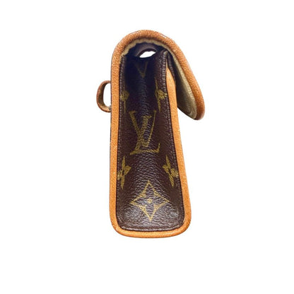 Louis Vuitton Belt Bag Pochette Florentine — view 3