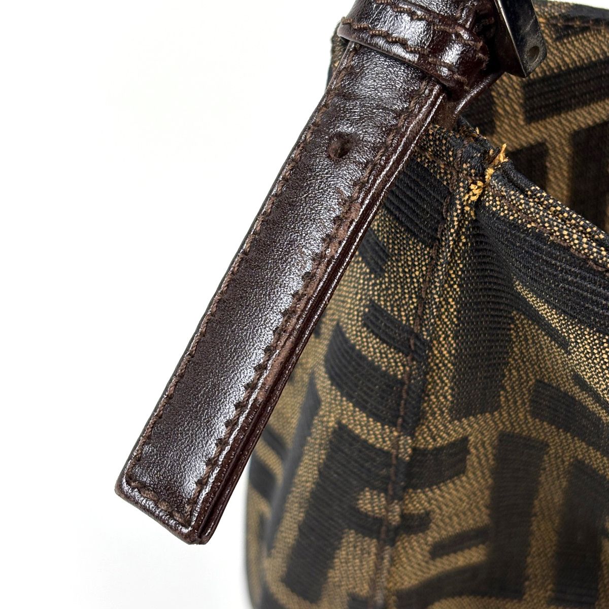 Fendi Shoulder Bag Zucca Pattern Canvas Brown — view 4