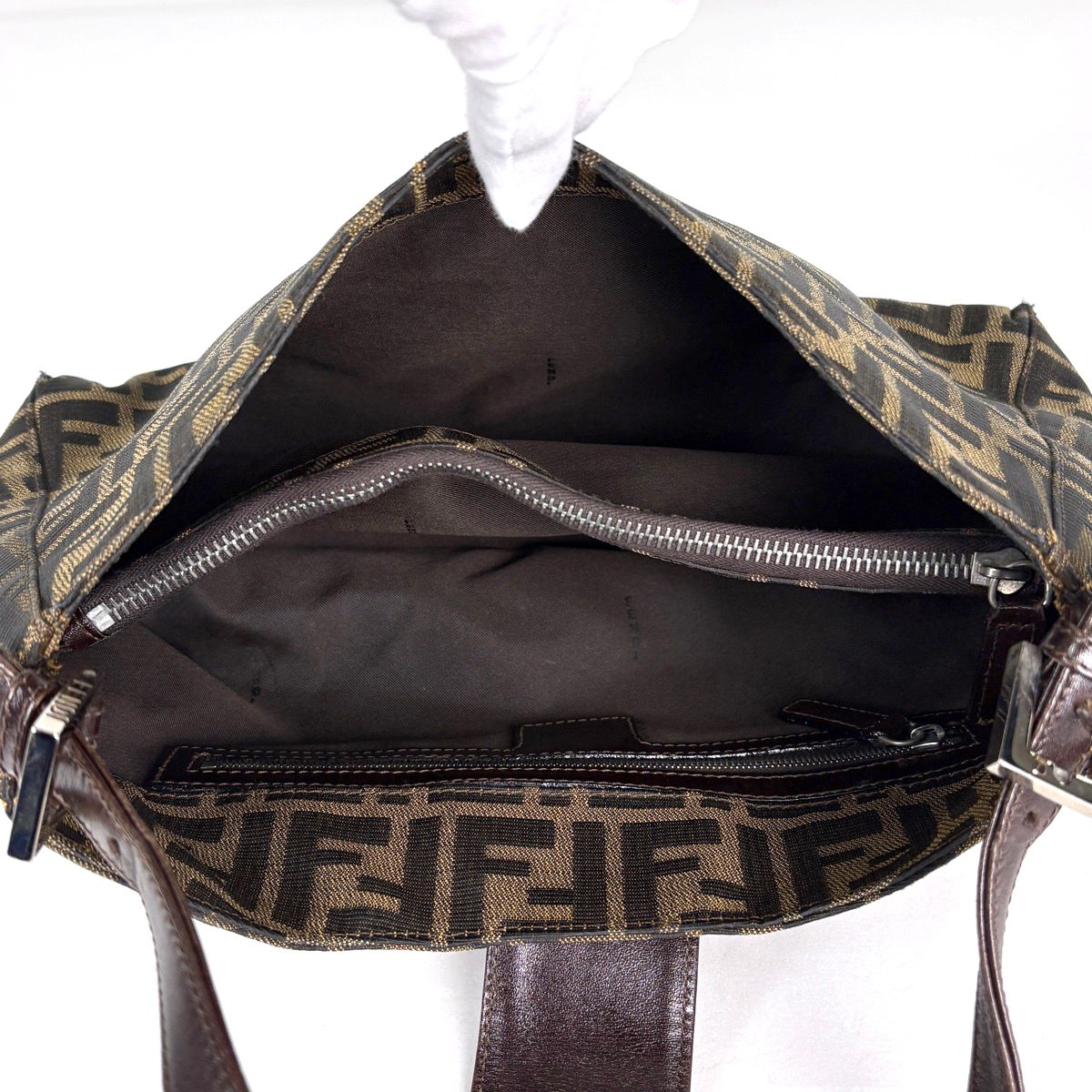 Fendi Shoulder Bag Zucca Pattern Canvas Brown — view 8