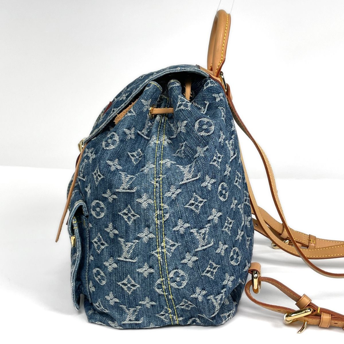 Louis Vuitton Sac a Dos GM Backpack Monogram Denim Blue — view 2