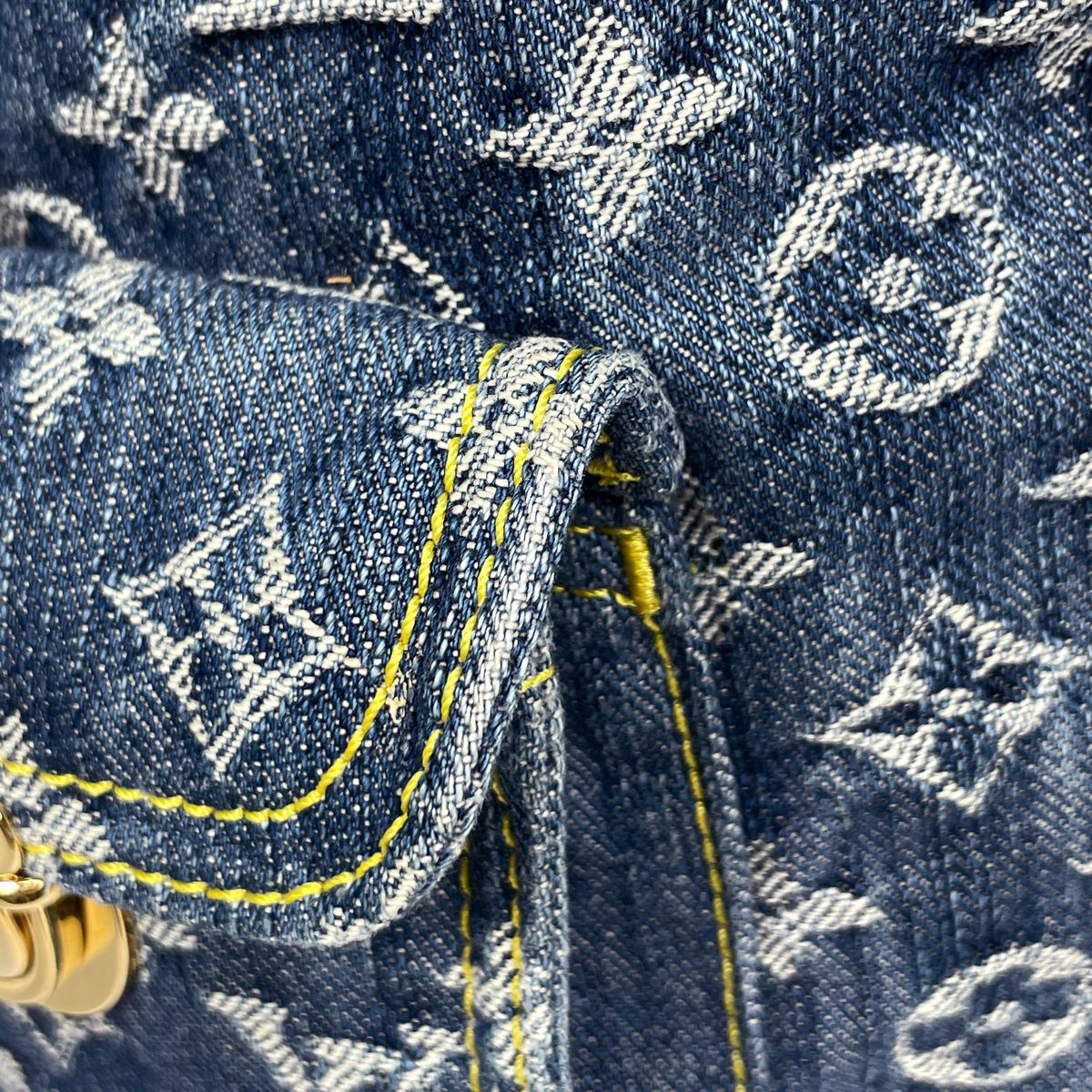 Louis Vuitton Sac a Dos GM Backpack Monogram Denim Blue — view 7