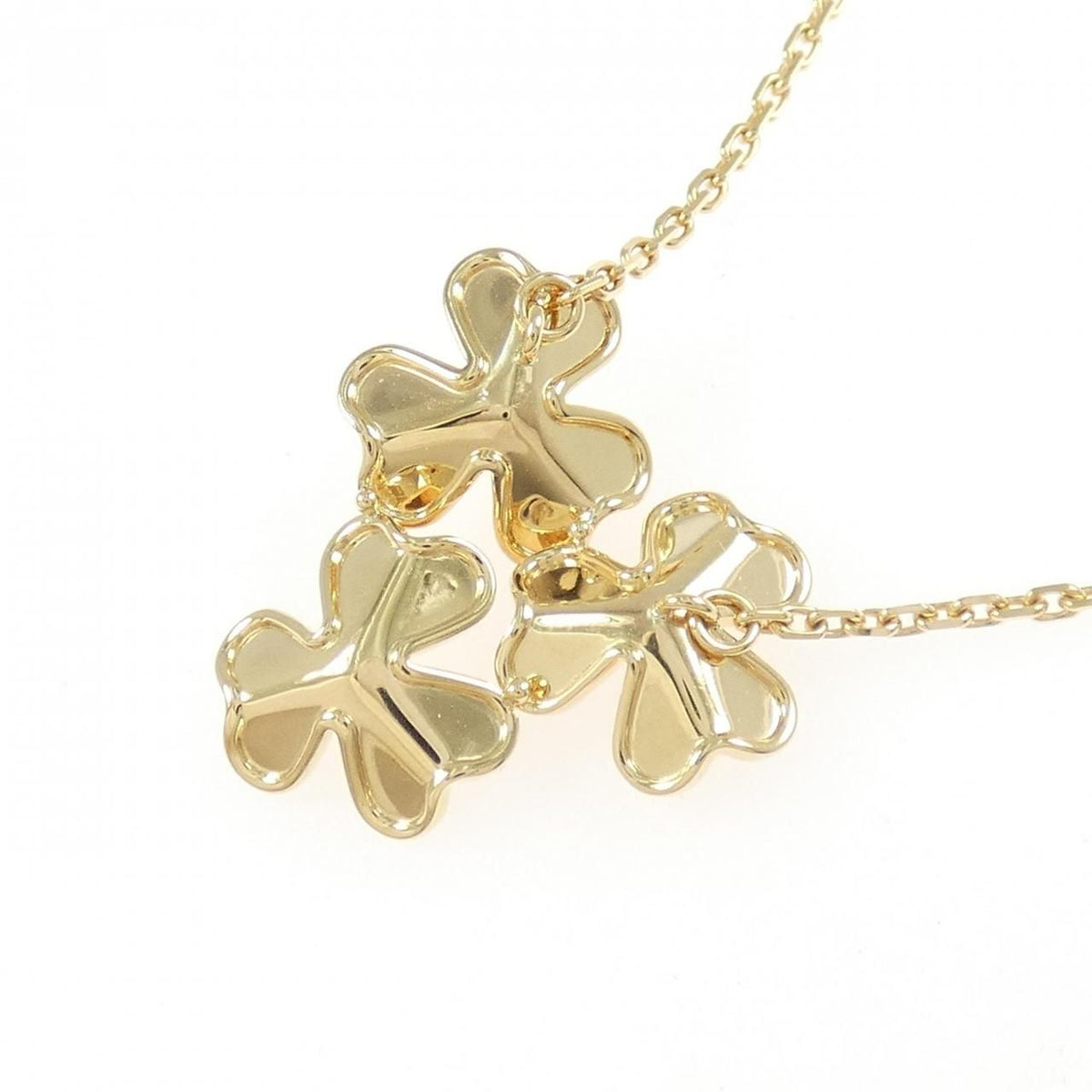 Van Cleef & Arpels Frivole 3 Flower Mini Necklace — view 4