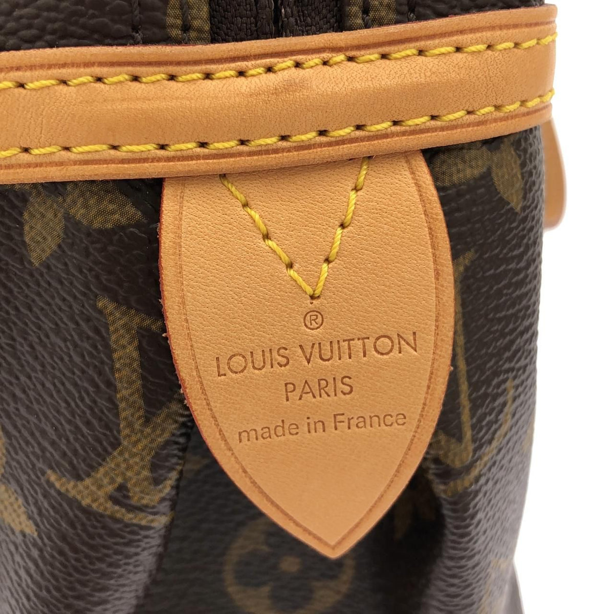 Louis Vuitton Monogram Montorgueil GM Shoulder Bag — view 4