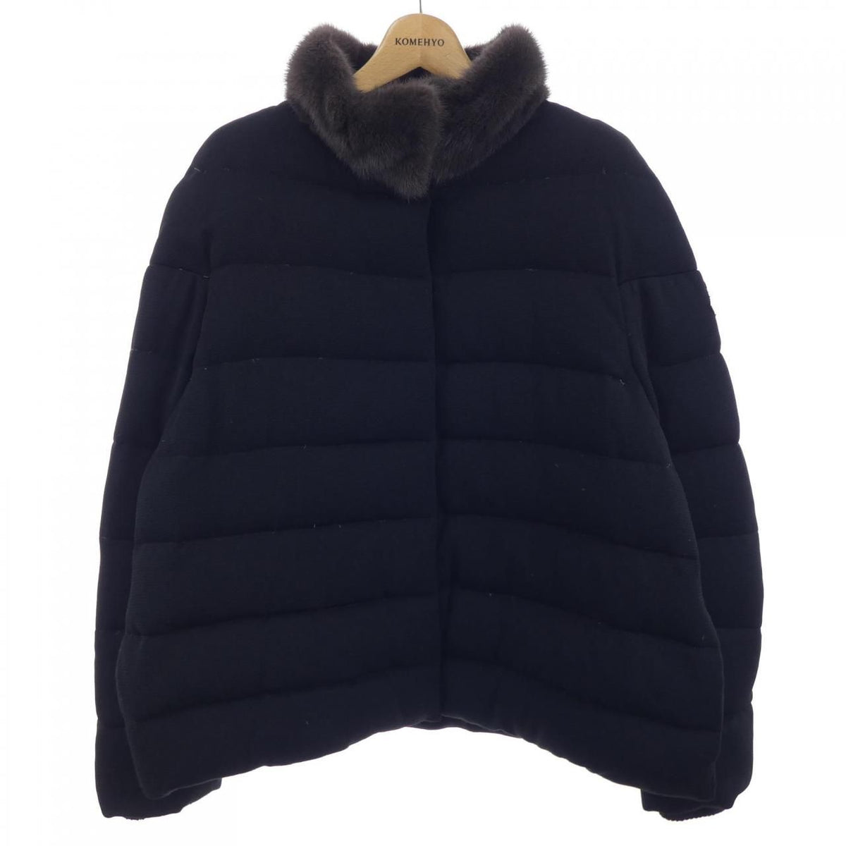 Moncler Gammerouge Stacey Down Jacket