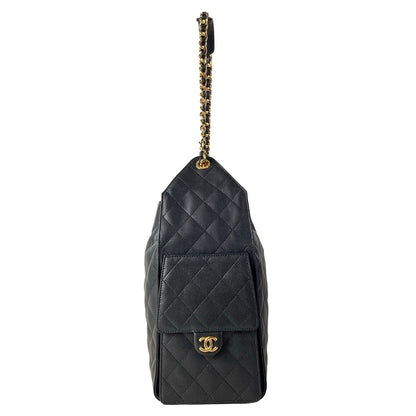 Chanel Handbag 25 Medium 25 Black Chain Shoulder Gold — view 4