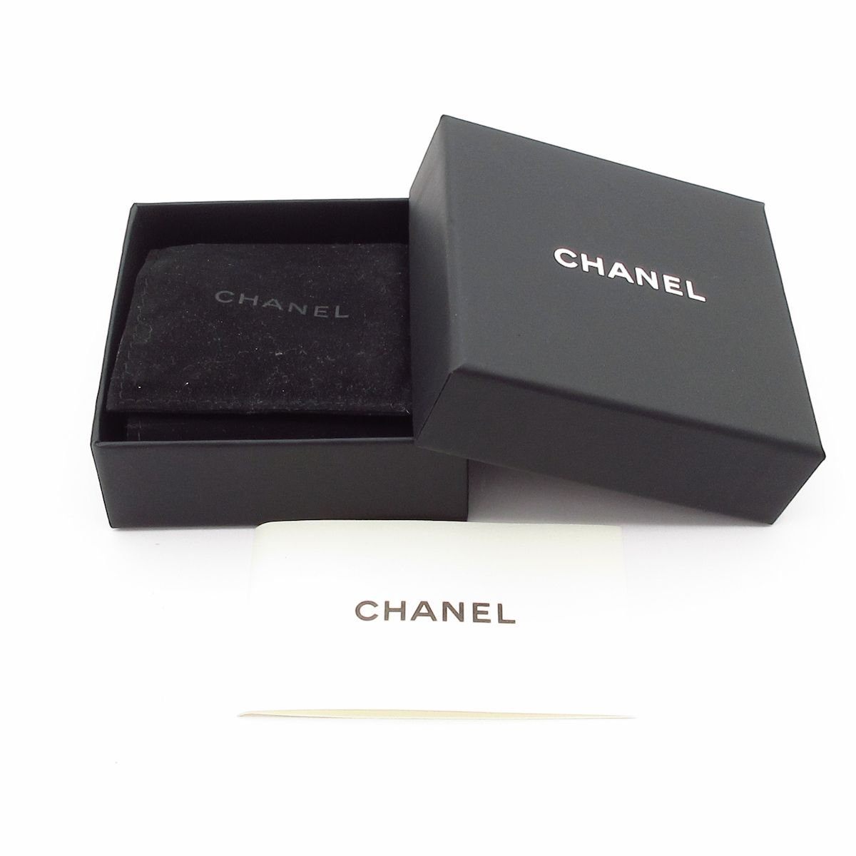 Chanel Earrings Gold Hoop CC Logo — view 7