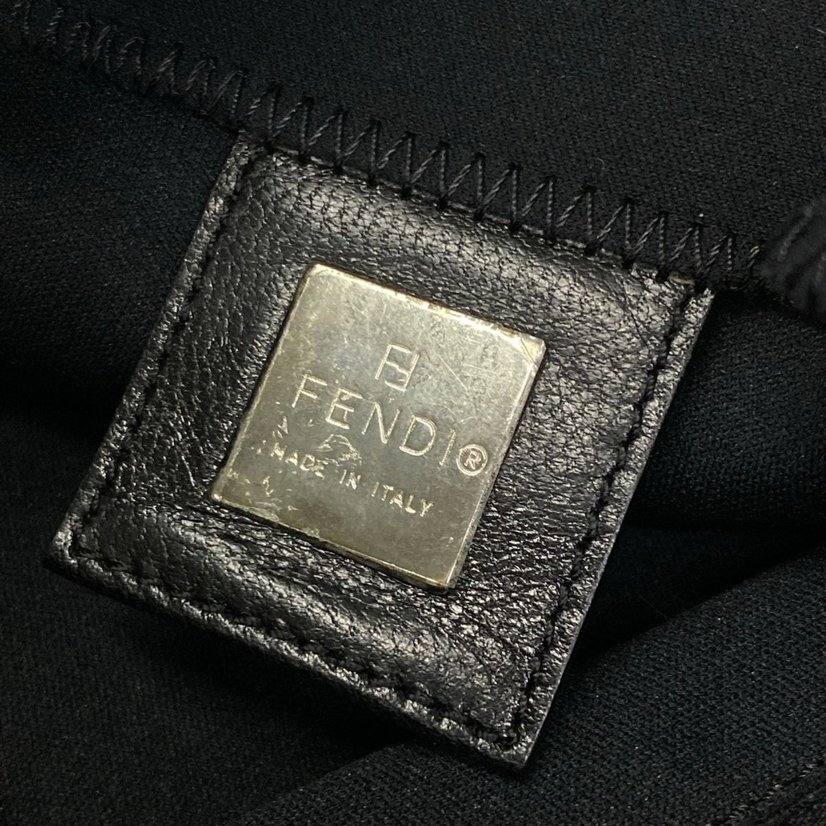 Fendi Shoulder Bag Mamma Bucket Black — view 8
