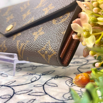 Louis Vuitton Portefeuille Sarah Monogram Wallet — view 5
