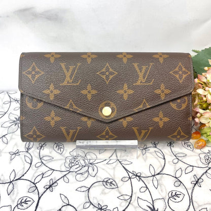 Louis Vuitton Portefeuille Sarah Monogram Wallet — view 2