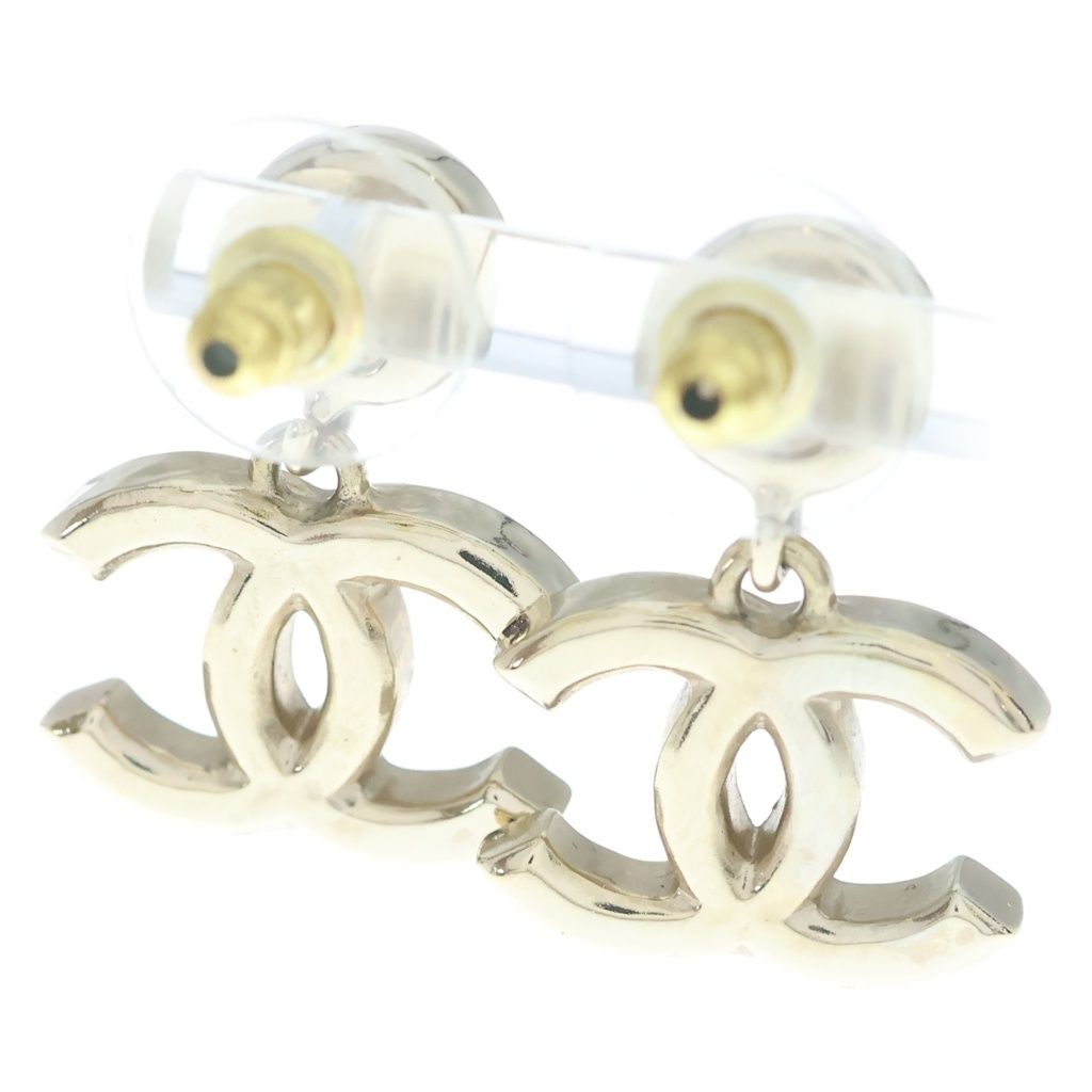 Chanel CC Logo Pearl Earrings Gold Black — view 2
