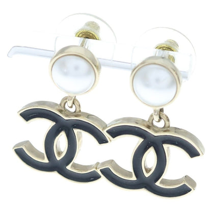 Chanel CC Logo Pearl Earrings Gold Black