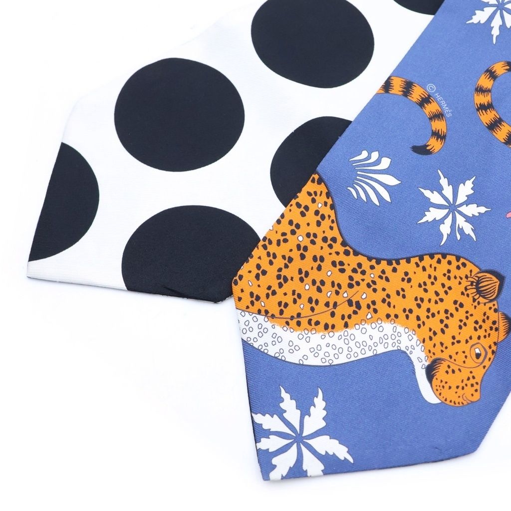 Hermes les Leopards Maxi Twilly Twill Up Scarf Blue — view 3