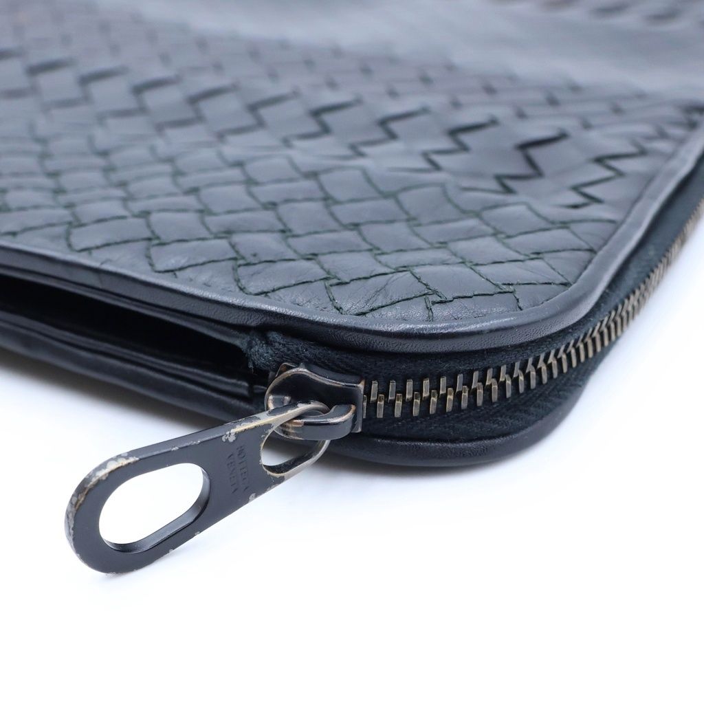 Bottega Veneta Intrecciato Leather Clutch Black — view 6