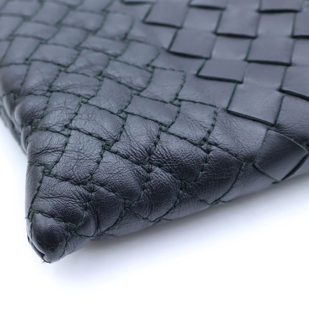 Bottega Veneta Intrecciato Leather Clutch Black — view 5