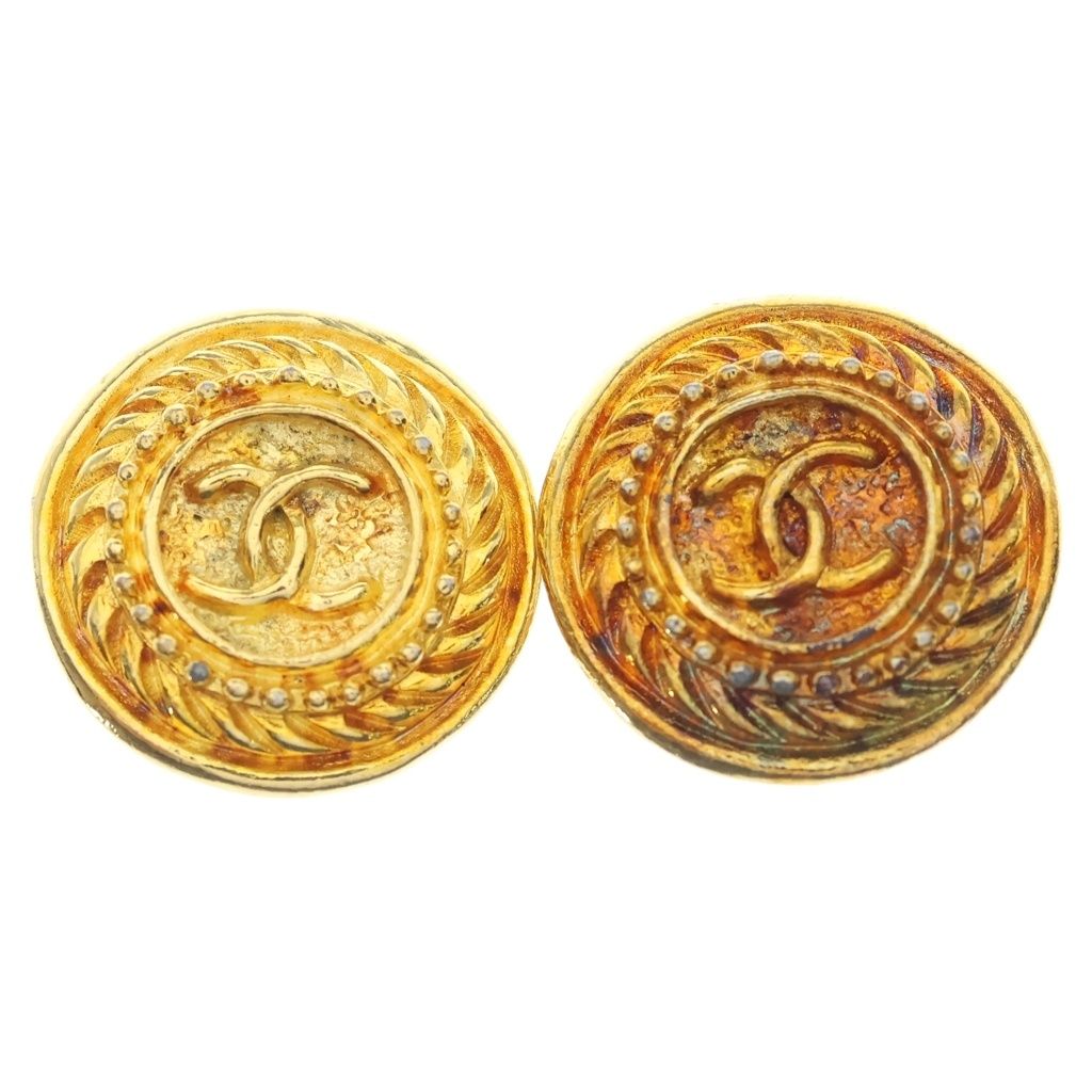 Chanel CC Logo Round Earrings Gold