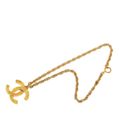 Chanel Vintage CC Logo Chain Necklace Gold Plated — view 4