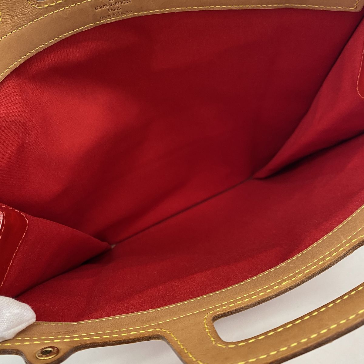 Louis Vuitton Handbag Vernis Stanton Rouge — view 4