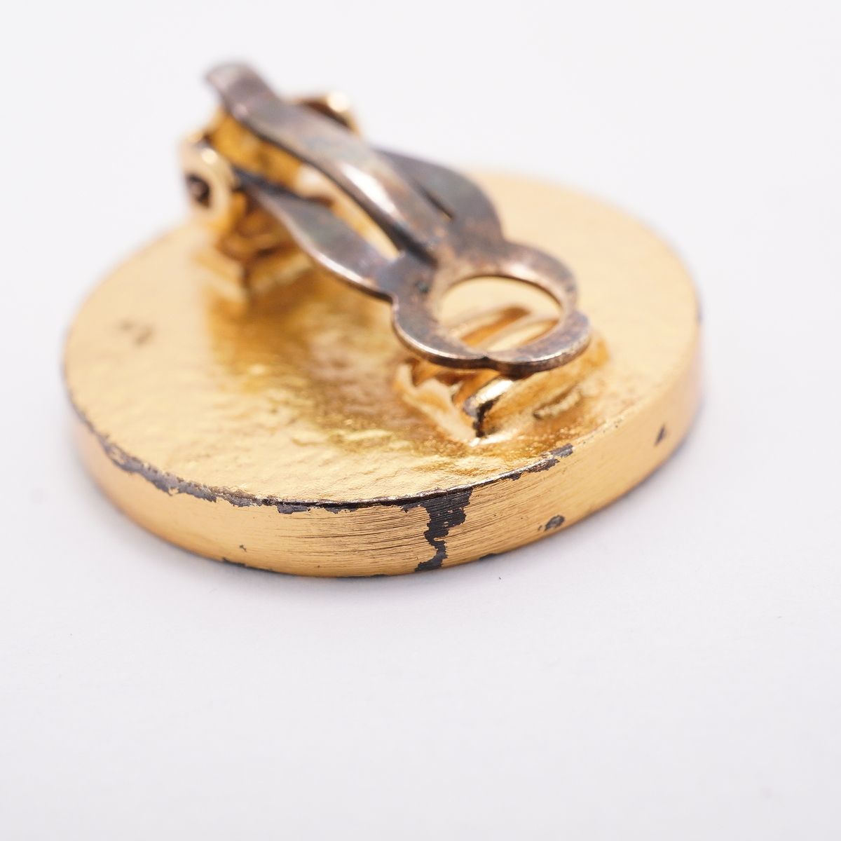 Chanel Earrings Vintage CC Logo Round Circle Gold Plated Black — view 8