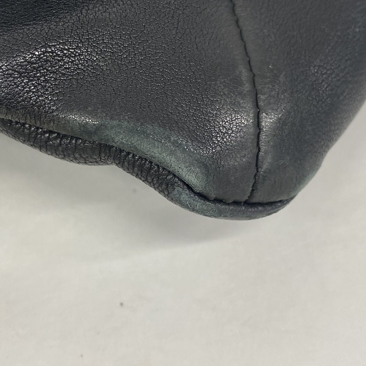 Chanel Shoulder Bag Leather Black Silver — view 6