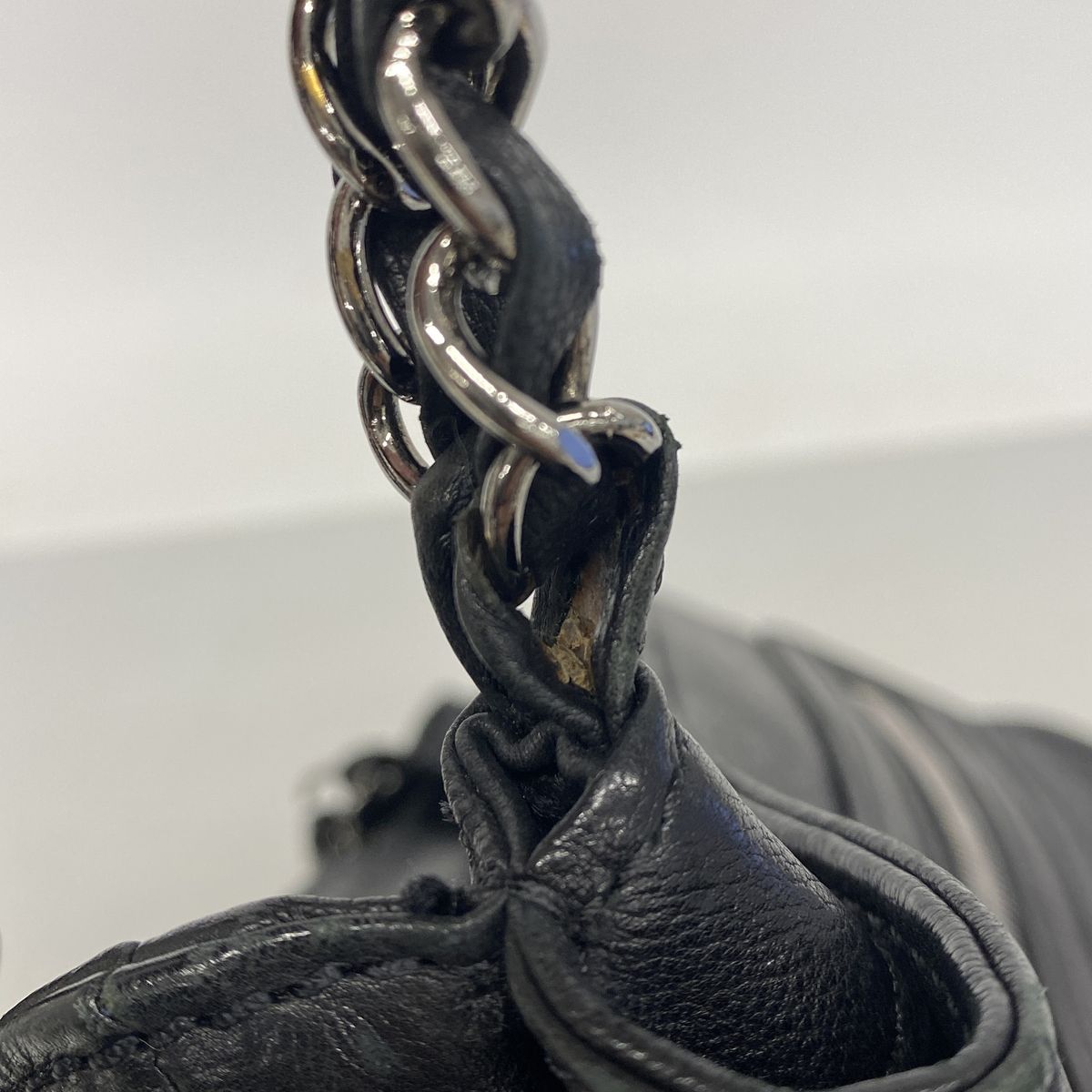 Chanel Shoulder Bag Leather Black Silver — view 8