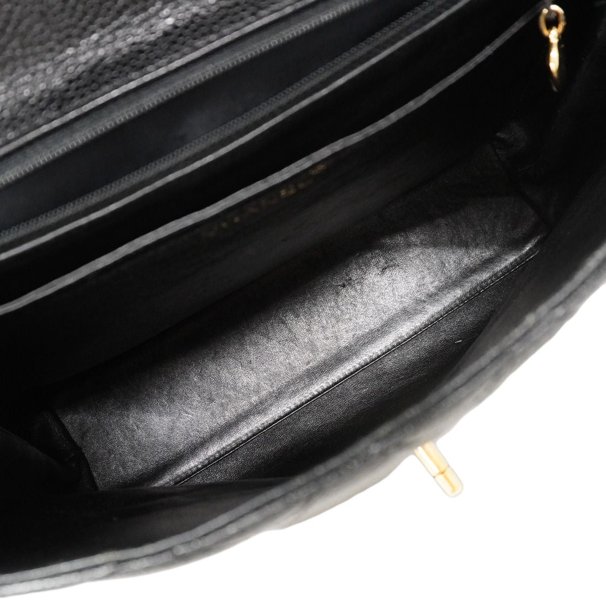 Chanel Handbag Quilted Caviar Leather Black Gold — view 4