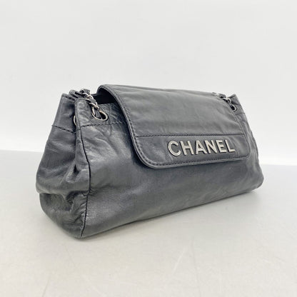 Chanel Shoulder Bag Lambskin Black Silver — view 2