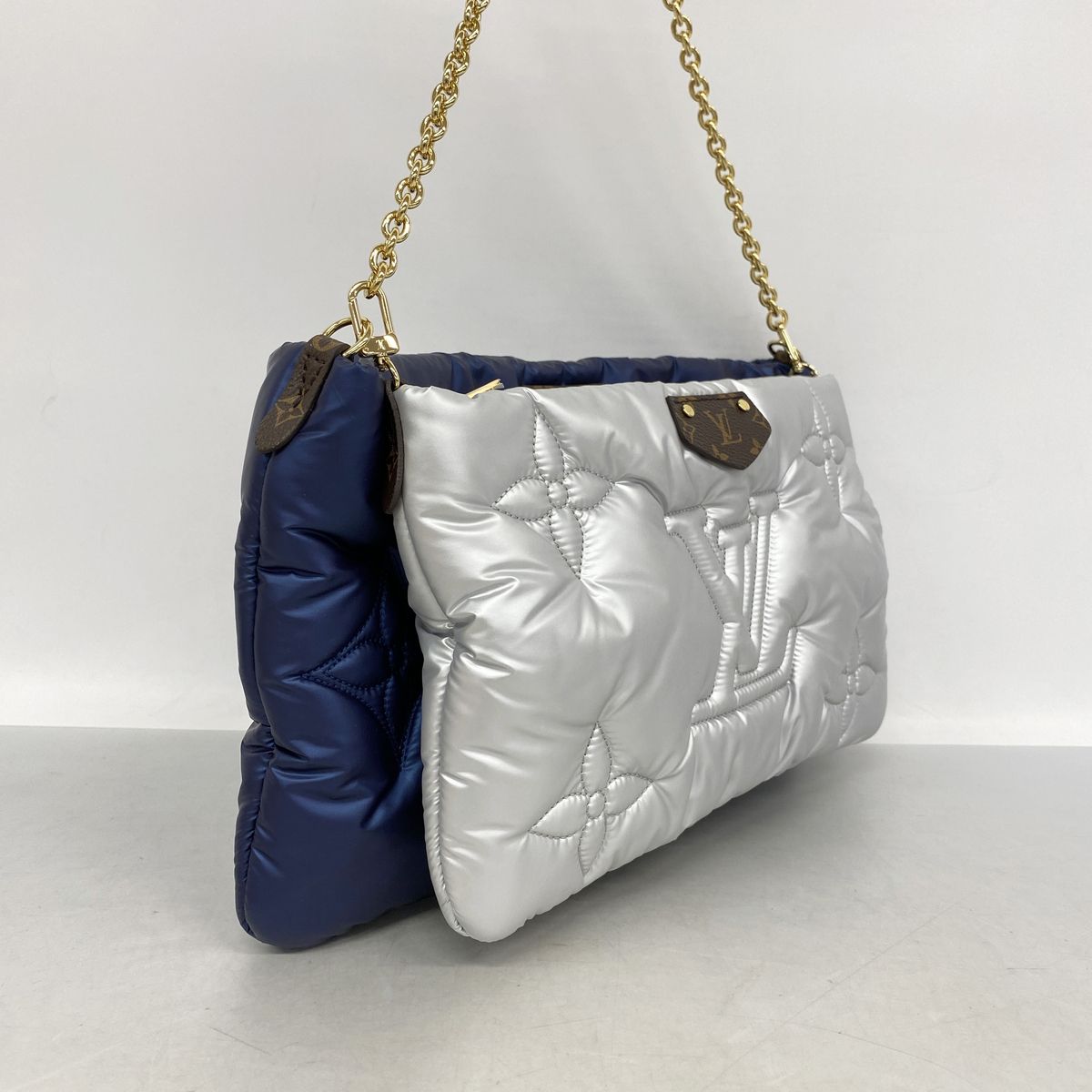 Louis Vuitton Shoulder Bag LV Pillow Maxi Multi Pochette Accessoires Navy Silver — view 2